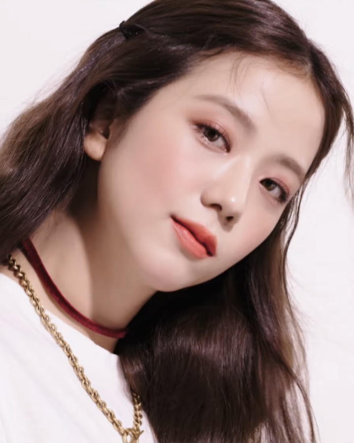 Jisoo photo