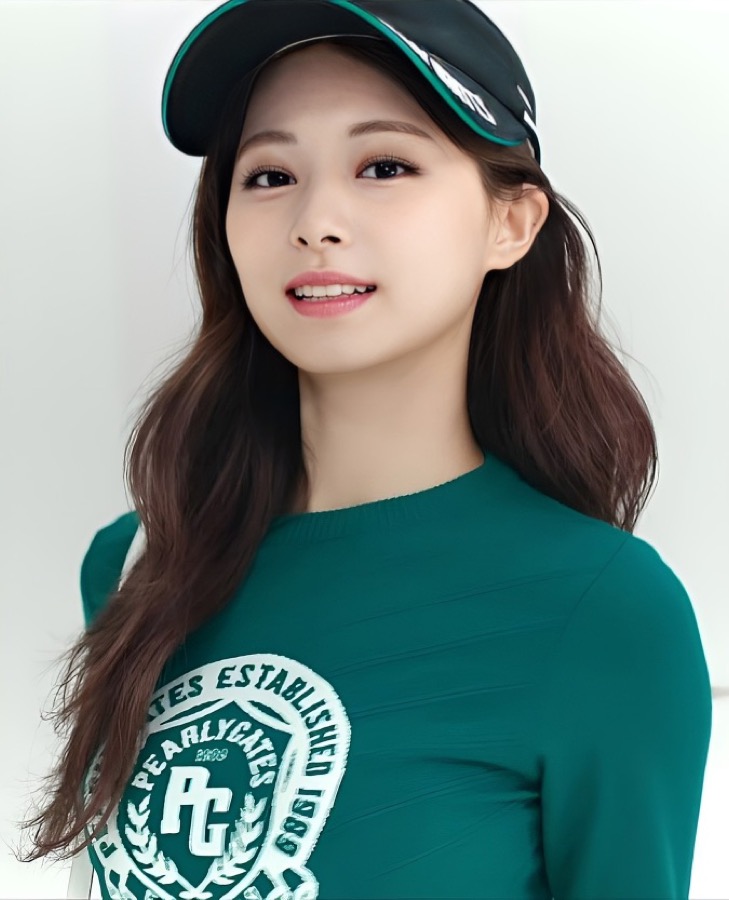Tzuyu photo