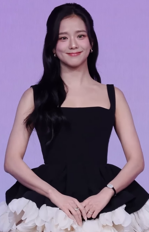 Jisoo photo